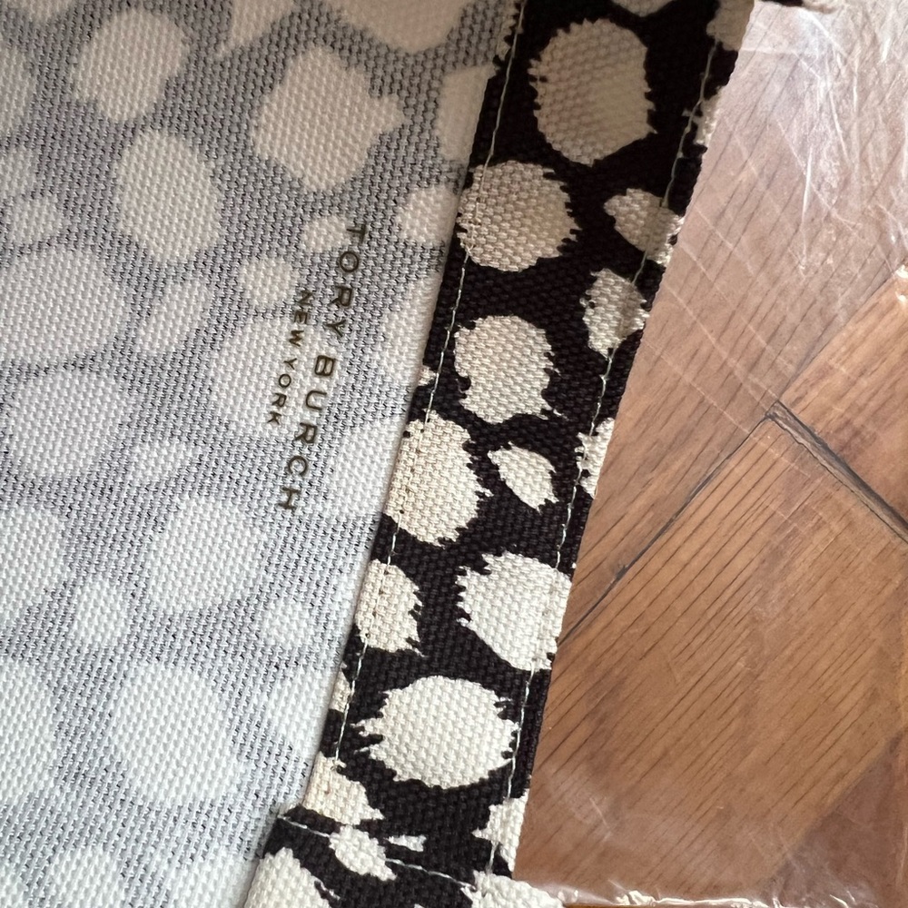 SALE Tory Burch Colorblock Canvas Tote Bags Black Leopard with Large Pink Logo - Picture 5 of 5